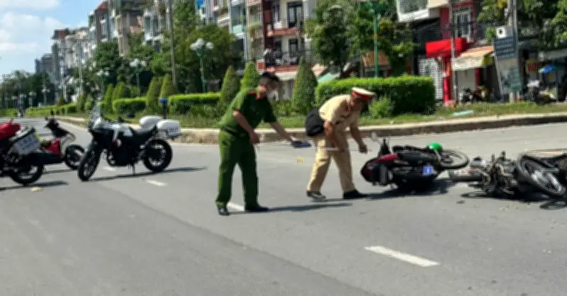 Va chạm xe công nghệ và người băng qua đường, một người tử vong tại TP.HCM