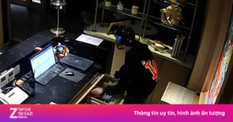 Vạch mặt kẻ đột nhập, trộm tiền tại khách sạn trung tâm TP.HCM