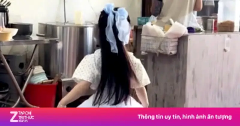 Video 7 Triệu Lượt Xem: Chủ Quán Bánh Căn Đà Lạt Phơi Đồ Cho Con Gái 4 Tuổi
