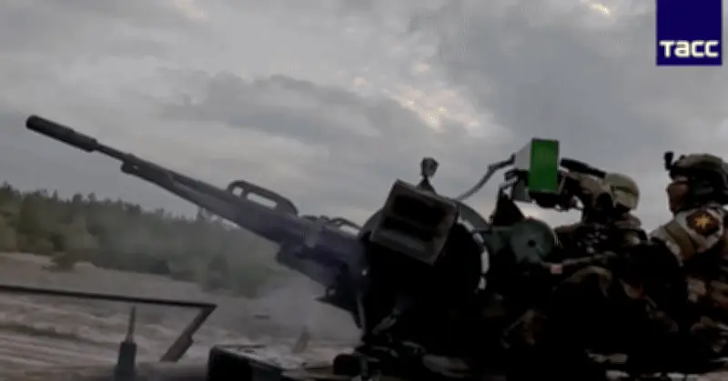 Video pháo phòng không từ thập niên 1960 bắn nổ UAV của Ukraine