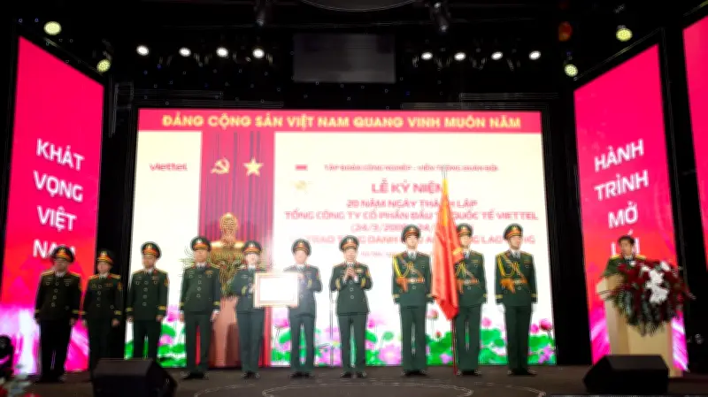 Viettel Global đón nhận danh hiệu Anh hùng Lao động sau 20 năm vươn ra toàn cầu