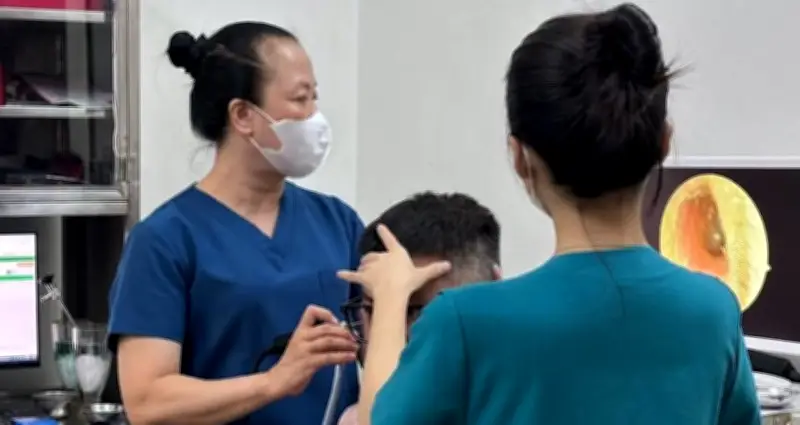 Viêm Tai Giữa Thủng Màng Nhĩ: Khi Nào Cần Phẫu Thuật Vá Lại?
