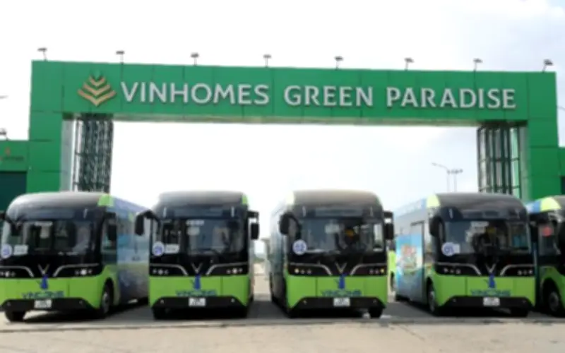 VinCons Triển Khai Xe Buýt Điện: Nâng Cao Đời Sống Công Nhân Tại Dự Án Cần Giờ