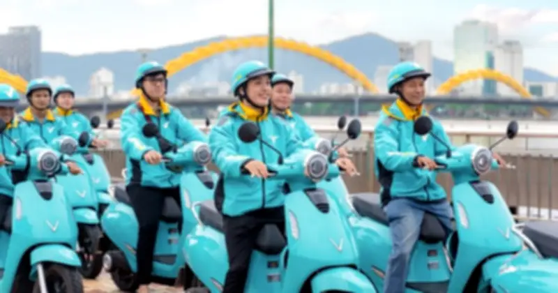 VinFast Miễn Phí Thuê Pin 3 Năm Cho Tài Xế Xe Máy Điện Xanh SM