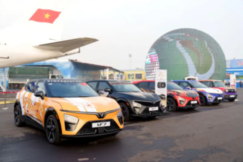 VinFast trình làng loạt xe điện và ưu đãi hấp dẫn tại Vietbuild 2026