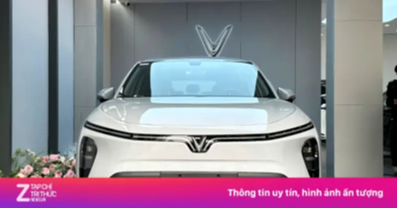 VinFast VF MPV 7: Ưu đãi tháng 3 lên tới 73 triệu đồng, giá lăn bánh cạnh tranh