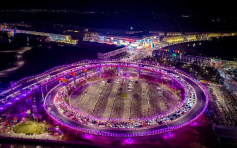 Vinhomes Royal Island: Từ 'Ốc Đảo' Biệt Lập Thành Trung Tâm Kết Nối Và Tăng Trưởng Mới Tại Hải Phòng