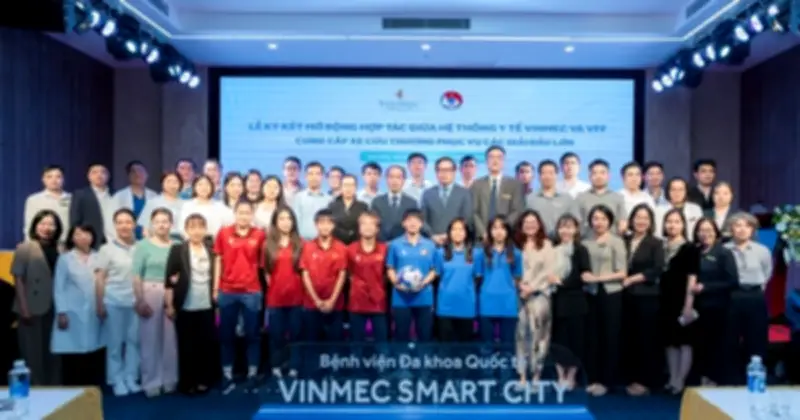 Vinmec và VFF mở rộng hợp tác y tế, nâng cao chăm sóc sức khỏe cho tuyển thủ quốc gia