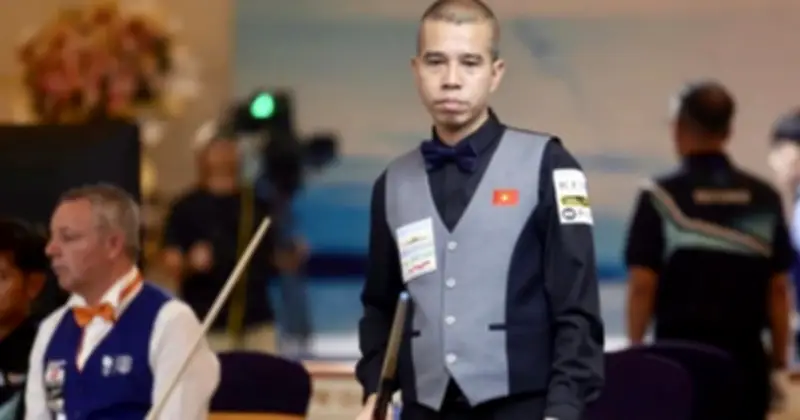 Việt Nam lội ngược dòng vào bán kết giải billiards carom 3 băng thế giới