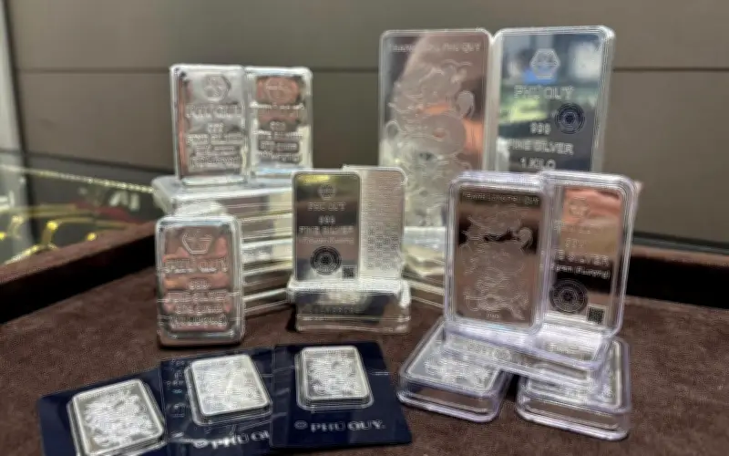 Việt Nam sắp niêm yết bạc thời trên sàn giao dịch hàng hóa, bảo đảm minh bạch và an toàn