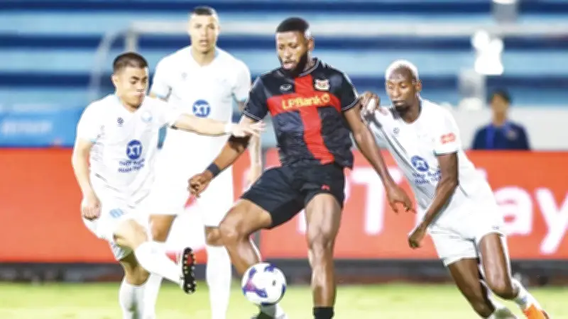 V.League 1-2025/26: Thể Công Viettel Vươn Lên Nhì Bảng, Nam Định Lội Ngược Dòng Kịch Tính