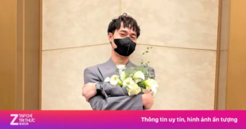 Văn Toàn bắt hoa cưới ở đám cưới Đức Huy và MC Mù Tạt, dân mạng giục cưới