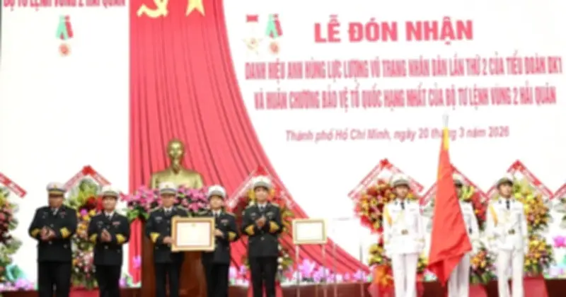 Vùng 2 Hải quân và Tiểu đoàn DK1 đón nhận danh hiệu Anh hùng lần thứ 2