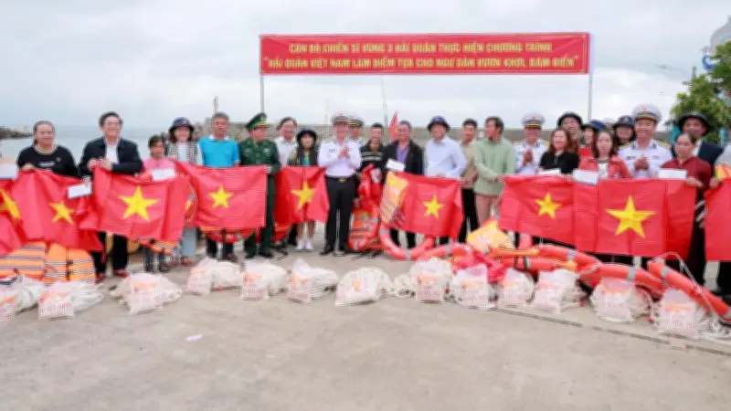 Vùng 3 Hải quân sơ kết công tác tuyên truyền biển đảo, triển khai nhiệm vụ mới