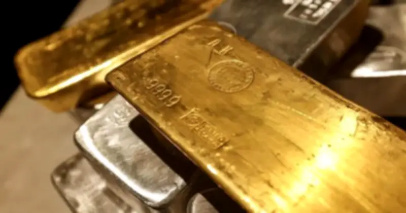 Vàng Ứ Đọng Tại Dubai, Nhà Buôn Bán Tháo Với Giá Chiết Khấu Sâu