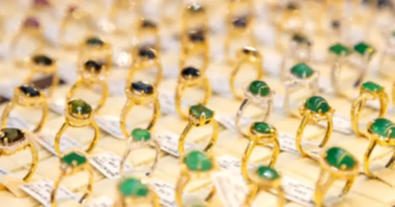 Vàng tăng giá nhờ xung đột Iran, nhưng cảnh báo điều chỉnh sắp tới