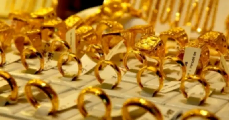 Vàng tăng sốc: 5 chiến lược của người khôn ngoan để tránh 'mất đầu' vì cảm xúc