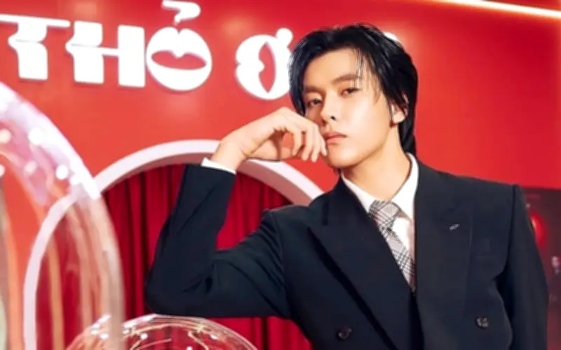 Vĩnh Đam đáp trả danh xưng 'bình hoa di động', khẳng định giá trị riêng