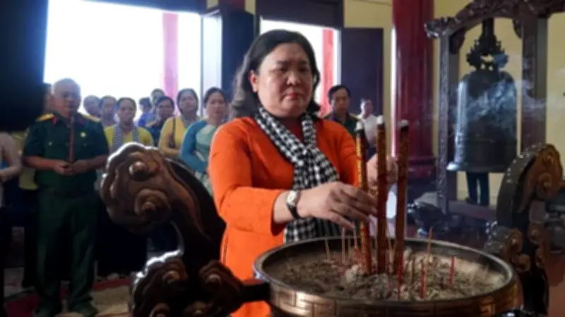 Vĩnh Long tổ chức lễ dâng hương tưởng niệm nữ tướng Nguyễn Thị Định