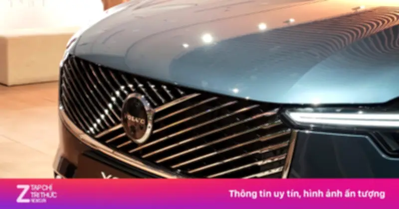 Volvo XC90 2026 về Việt Nam giá gần 3,3 tỷ, cạnh tranh Lexus RX, Audi Q7