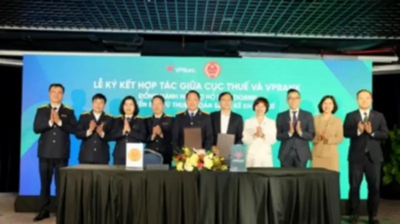 VPBank Đồng Hành Cùng Hộ Kinh Doanh Chuẩn Hóa Dòng Tiền Theo Quy Định Mới