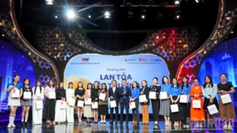 VTV Tôn Vinh Phụ Nữ Ngành Báo Và Y Tế Nhân Ngày 8/3