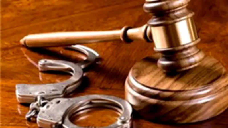 Xử lý nghiêm tài xế sử dụng giấy tờ giả để xe tải vào nội đô trái quy định