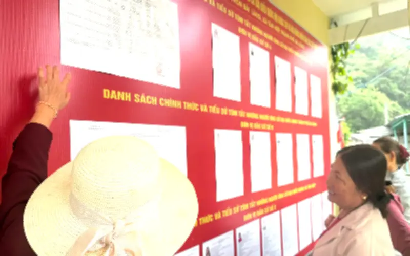 Xã đảo Tân Hiệp rộn ràng chuẩn bị bầu cử Quốc hội giữa biển động