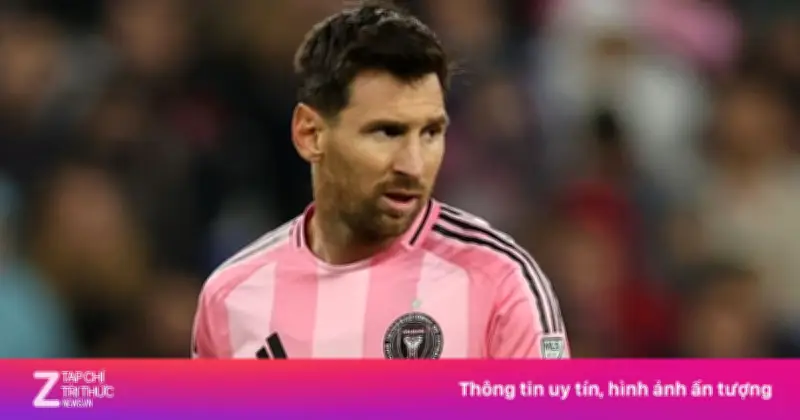 Xavi tiết lộ: Chủ tịch Laporta chặn thương vụ Messi trở lại Barcelona