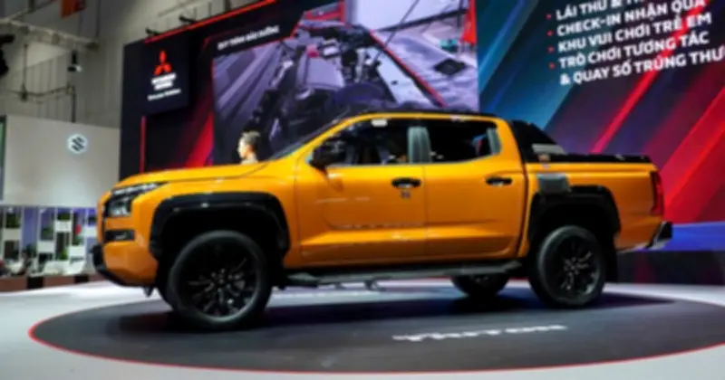 Xe bán tải đứng trước nguy cơ bị 'đánh đồng' với xe tải trong quy định mới