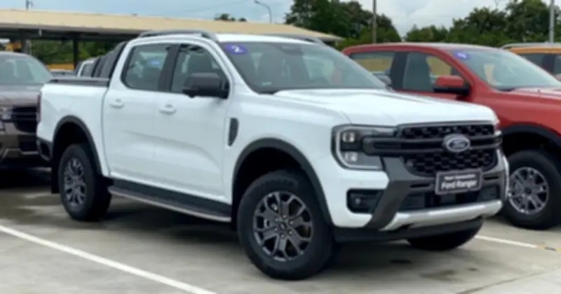 Xe bán tải vào nội đô: Quy định mơ hồ khiến người dùng hoang mang, kỳ vọng hãng xe gỡ khó