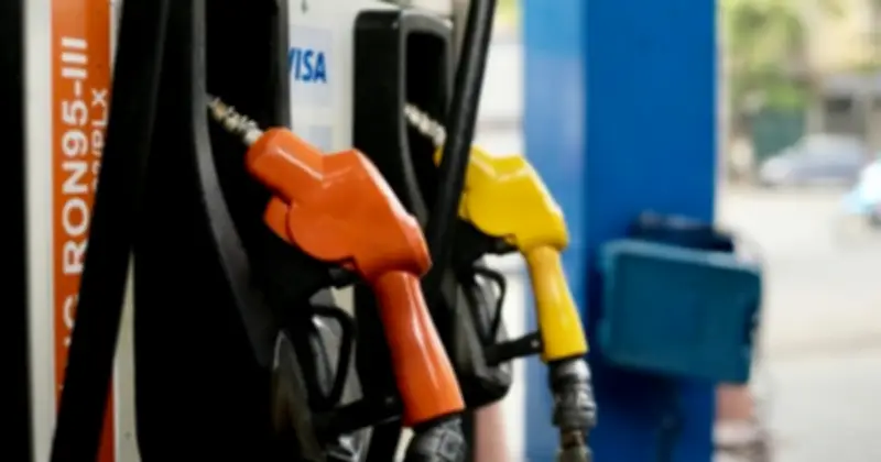 Xe Điện: Giải Pháp Hay Áp Lực Trong Cơn Bão Giá Nhiên Liệu Hóa Thạch?