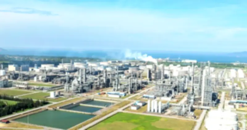 Xăng Dầu Việt Nam Tăng Mạnh Do Ảnh Hưởng Chiến Sự Trung Đông