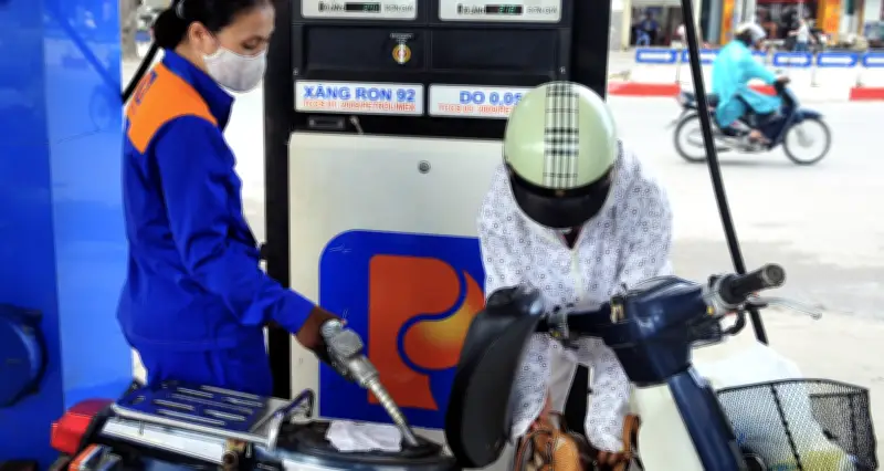 Xăng E10 chuẩn bị thay thế xăng khoáng: Doanh nghiệp đã sẵn sàng đến đâu?