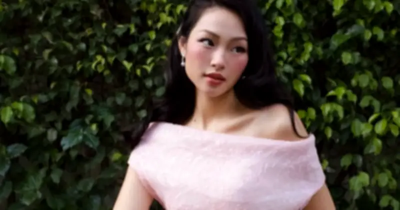 Xu Hướng Đầm Dự Tiệc Mùa Hè 2026: Sắc Màu Pastel Và Thiết Kế Tinh Giản Thống Lĩnh