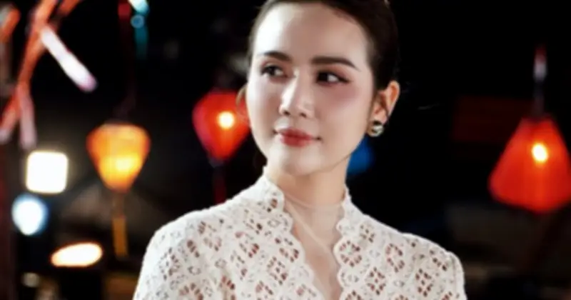 Xu hướng 'White Out' quay trở lại: Bí quyết mặc trắng toàn thân thanh lịch, không nhạt nhòa