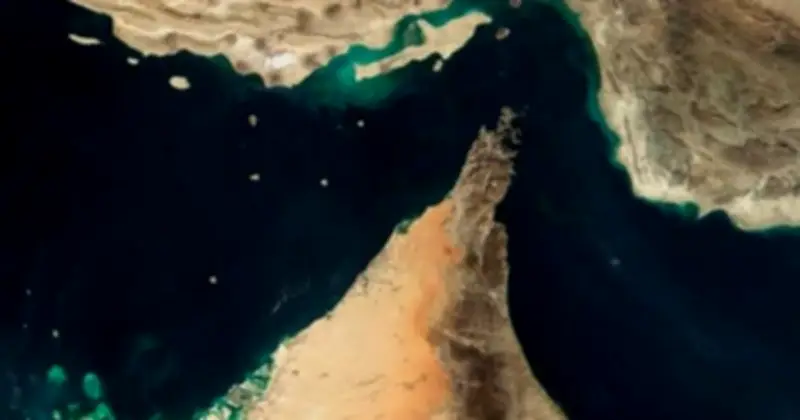 Xung đột Iran đe dọa 'yết hầu năng lượng' thế giới, giá dầu có thể vọt lên ba chữ số