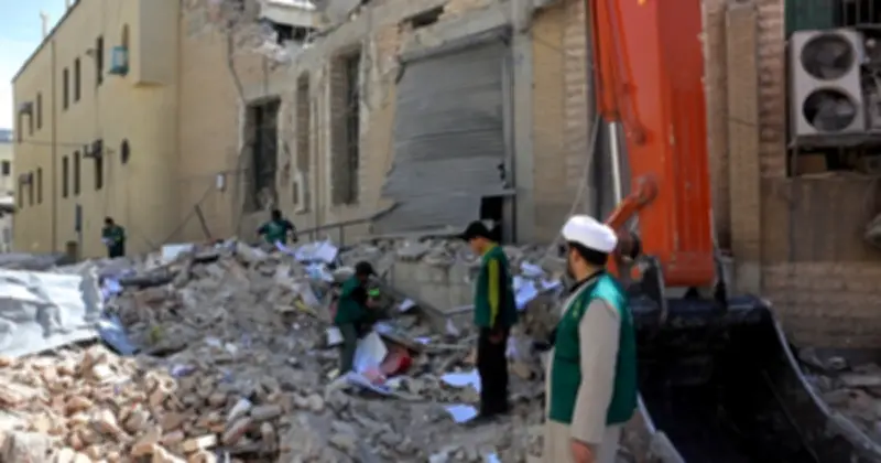 Xung đột Mỹ - Iran leo thang: Hàng nghìn thương vong, Tehran bị không kích