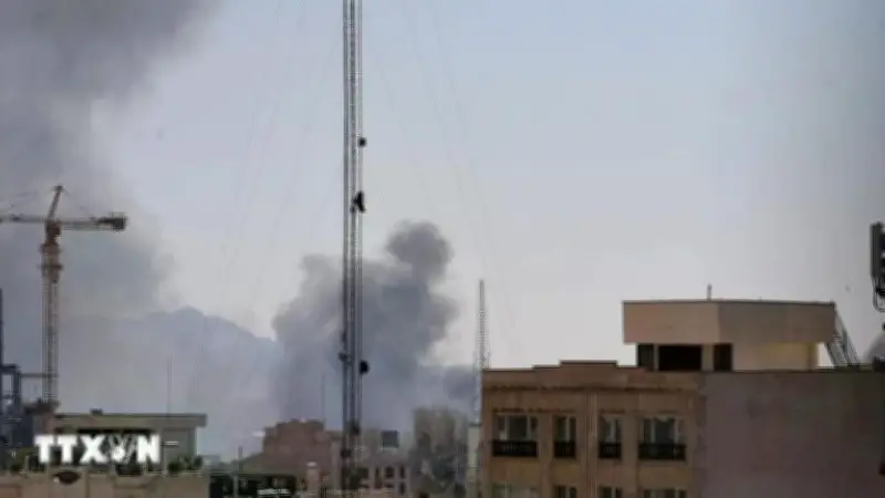 Xung đột Trung Đông đẩy giá dầu tăng vọt, đe dọa chuỗi cung ứng toàn cầu