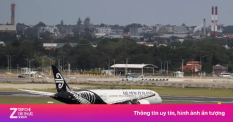 Xung đột Trung Đông đẩy giá vé máy bay toàn cầu tăng vọt, du lịch chịu áp lực nặng