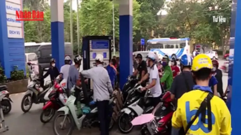 Đề xuất phạt tới 20 triệu đồng cho hành vi bán xăng dầu nhỏ giọt