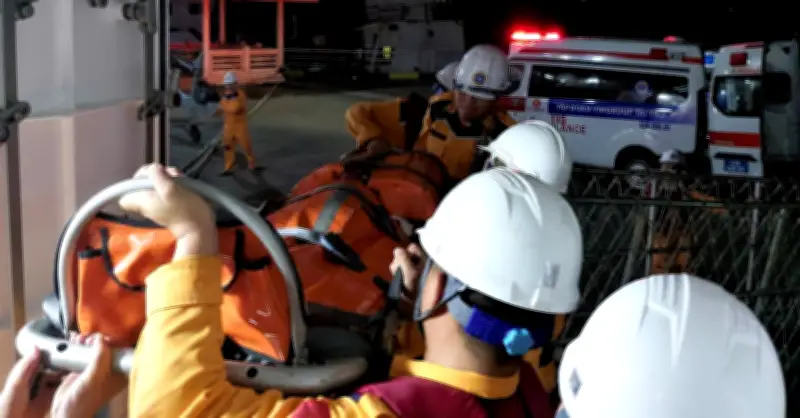 Xuyên đêm vượt sóng đưa bệnh nhân nguy kịch từ đảo Cù Lao Chàm vào đất liền