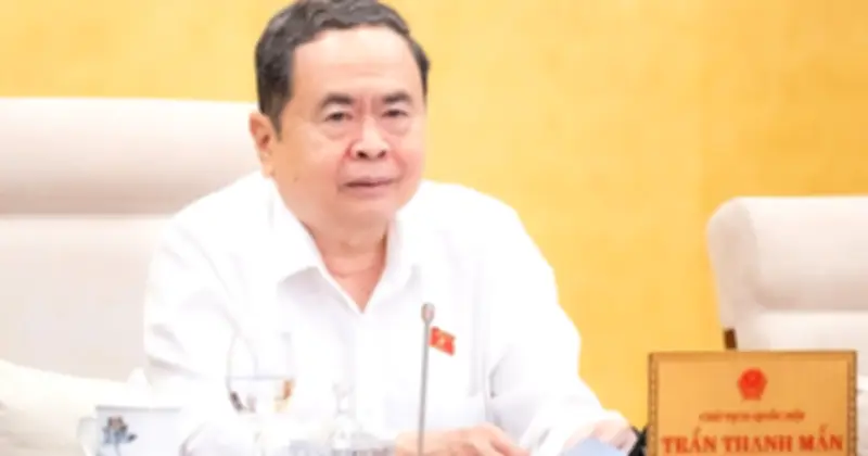 Ủy ban Thường vụ Quốc hội góp ý dự án luật sửa đổi cơ quan đại diện Việt Nam ở nước ngoài