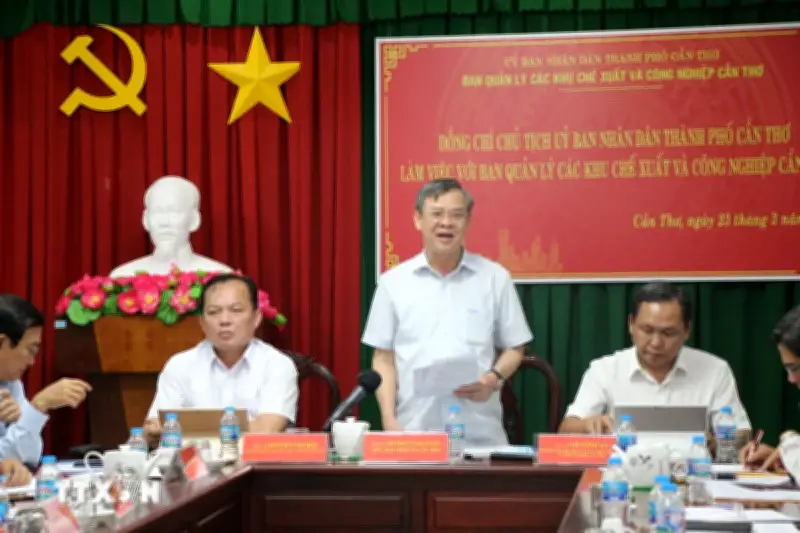 Đẩy nhanh tiến độ bồi thường, hỗ trợ tái định cư các dự án khu công nghiệp