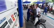 Bộ Công Thương chỉ đạo đảm bảo nguồn cung xăng dầu, du khách Việt gặp khó