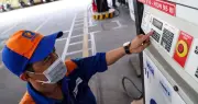 Bộ Công Thương giải thích lý do xăng tăng giá bất chấp bình ổn