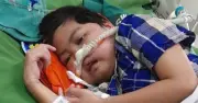 Bé trai 10 tuổi nguy kịch cần ghép tủy khẩn cấp để giành lại sự sống