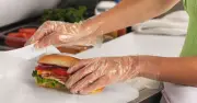 Bánh Mì Đường Phố: Biểu Tượng Ẩm Thực Tiềm Ẩn Nguy Cơ Ngộ Độc Hàng Loạt