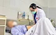 Bệnh nhân Lào Cai phát hiện ung thư gan giai đoạn muộn sau 20 năm bỏ bê viêm gan C