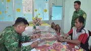 Bắt giữ ghe chở 900 lít dầu trộm cắp từ tàu cá ở Vĩnh Long